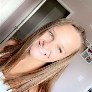 Meet your Posher, Sierra